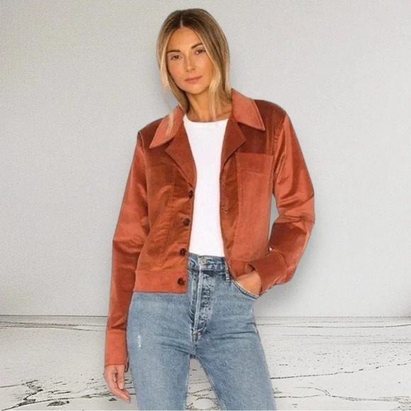 ELLEJAY Jackets & Blazers - NWT REVOLVE ELLEJAY ELLIE VELVET JACKET in RUST size S